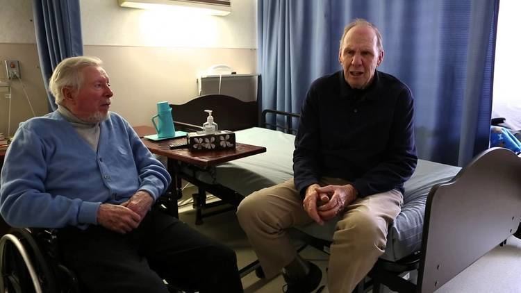 Ken Sears Expro Ken Sears spending time with basketballloving patient John