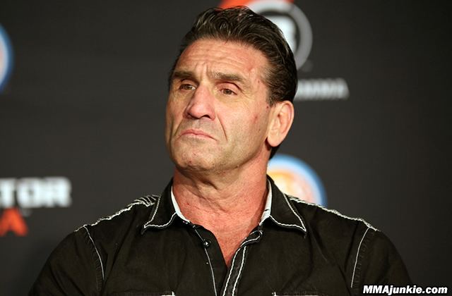 Ken Shamrock Ken Shamrock on Joe Rogan39s fightfixing talk 39He could