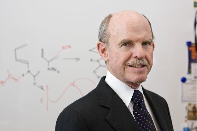 Kendall Houk New insights into how the most iconic reaction in organic chemistry