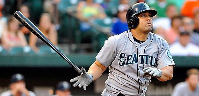 Kendrys Morales The Royals sign DH Kendrys Morales for 17M over 2 years