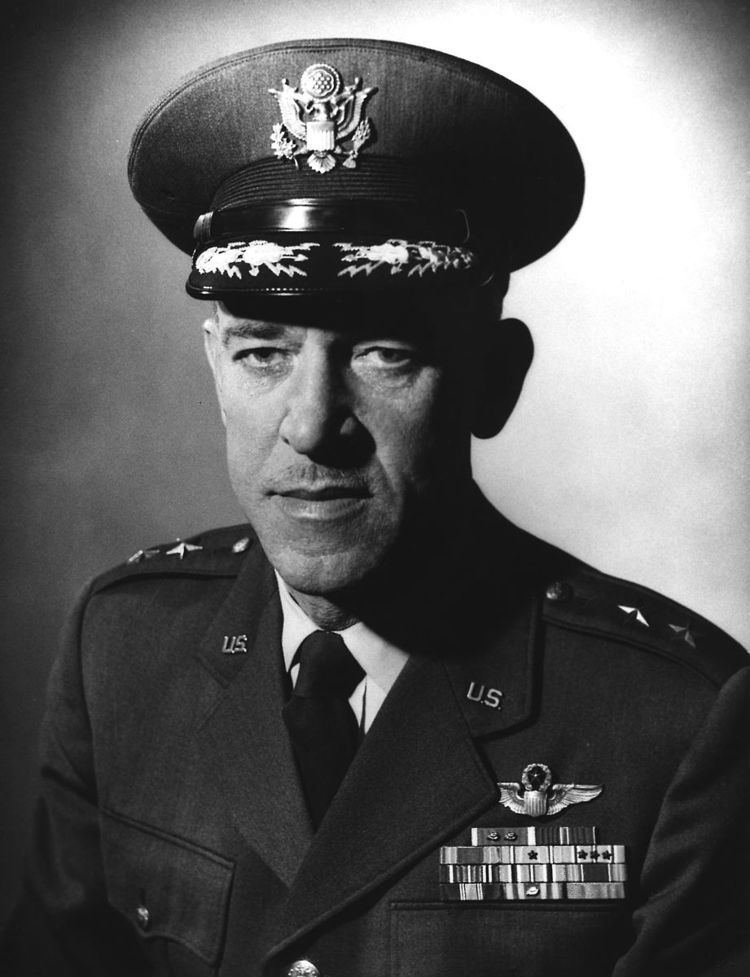 Kenneth P. Bergquist (United States Air Force)