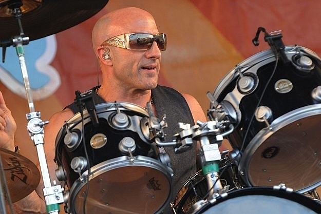 Kenny Aronoff Chickenfoot Drummer Kenny Aronoff Talks About Playing with Some of