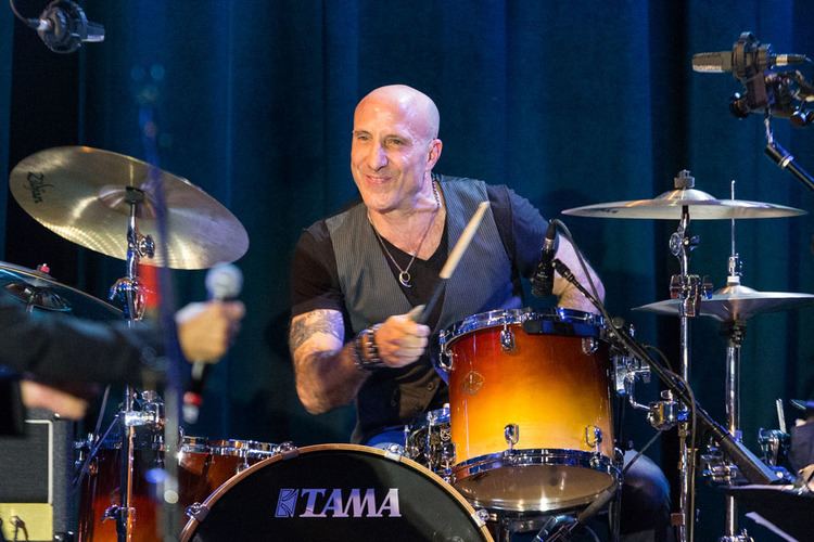 Kenny Aronoff Kenny Aronoff Drummer Percussionist