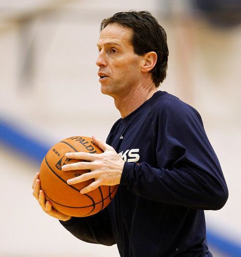 Kenny Atkinson 2012 NBA Offseason Hawks add former Knicks Assistant Kenny