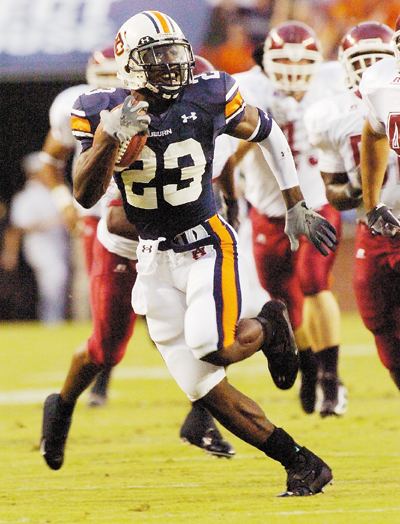 Kenny Irons Auburn39s Ironman It39s unlikely LSU doesn39t recall Kenny Irons