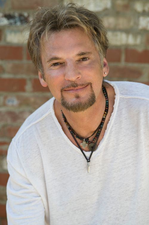 Kenny Loggins Kenny Loggins Biography History AllMusic