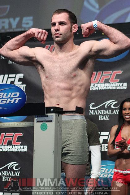 Kenny Robertson Kenny Robertson Struggles to Find Opponents After UFC