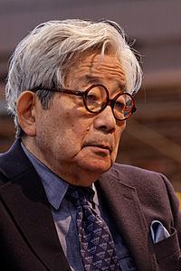 Kenzaburō Ōe httpsuploadwikimediaorgwikipediacommonsthu