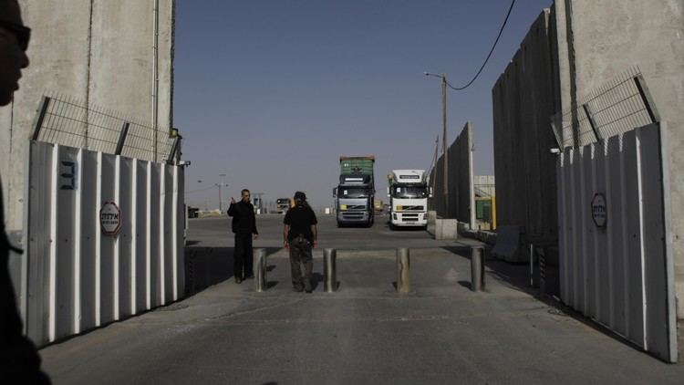 Kerem Shalom border crossing cdntimesofisraelcomuploads201203kerenshalom