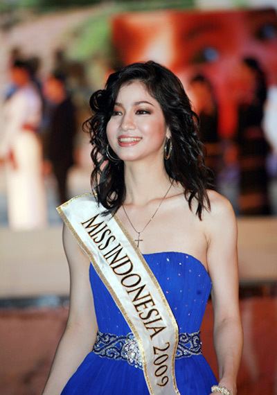 Kerenina Sunny Halim Indonesian Pageants Portal Miss Indonesia 2010 Part 3