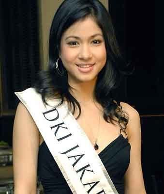 Kerenina Sunny Halim Kerenina Sunny Halim Juara Miss Indonesia 2009 Writing