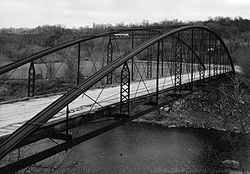 Kern Bridge httpsuploadwikimediaorgwikipediacommonsthu