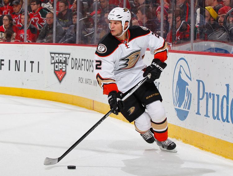 Kevin Bieksa Kevin Bieksa in Ducks Game 4 lineup theScorecom