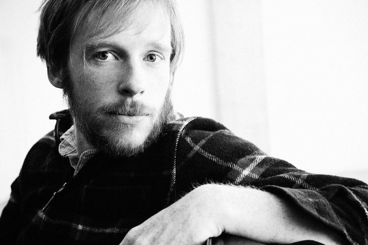 Kevin Devine The Man Behind the Mic An Interview with Kevin Devine