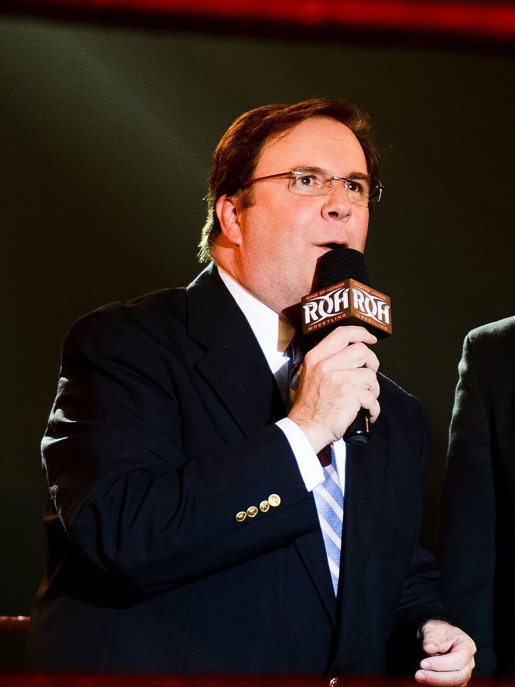 Kevin Kelly (announcer)