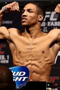 Kevin Lee (fighter) Kevin quotThe Motown Phenomquot Lee MMA Stats Pictures News