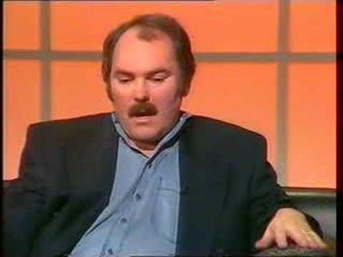 Kevin Lloyd Kevin Lloyd of The Bill and Terry Lloyd of ITN on TV Weekly YouTube