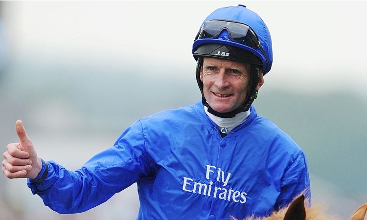 Kevin Manning (jockey) Kevin Manning surprise Godolphin booking for Sudden Wonder