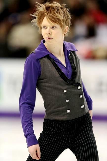 Kevin Reynolds (figure skater) Being Attracted to Male Figure Skaters inconnu magazine