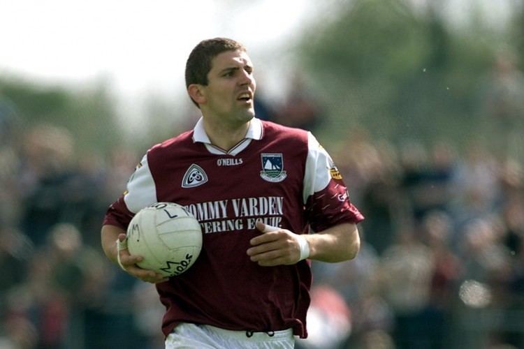Kevin Walsh (Gaelic footballer) At 45 new Galway manager Kevin Walsh marks outgoing