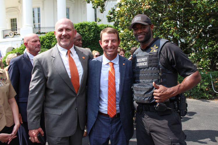 Kevin Youngblood Former Clemson football player Kevin Youngblood now a Secret Service
