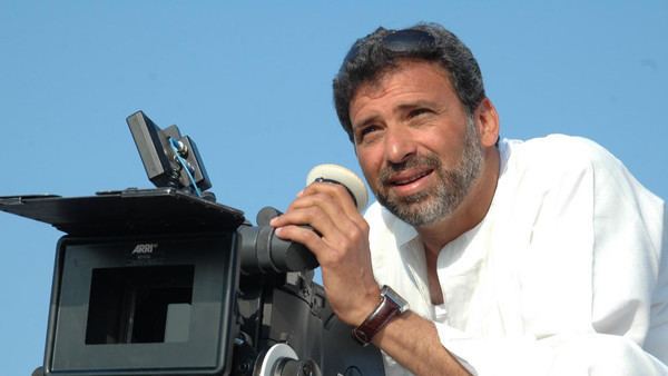 Khaled Youssef Egypt39s controversial filmmaker Khaled Youssef switches to