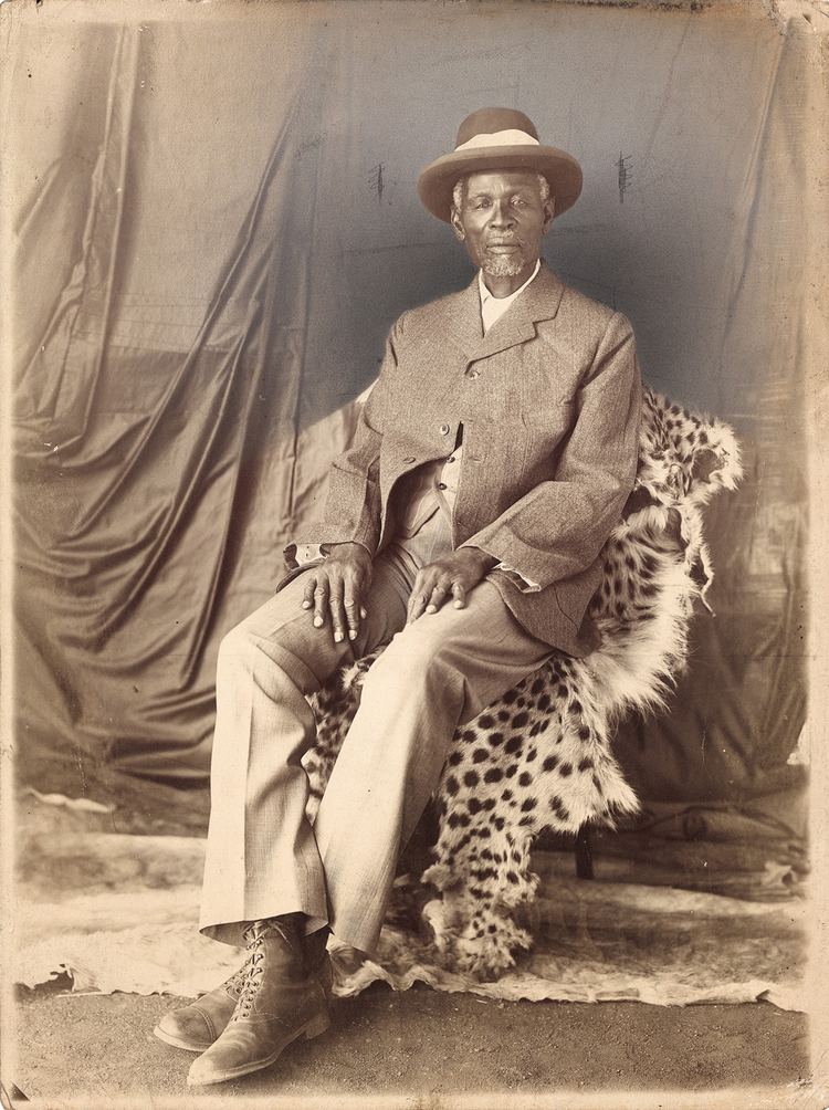 Khama III Khama III Boikanyo aSekgoma Chief of the Bamangwato b 1923