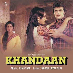 The movie poster of Khandaan (1979 film) featuring Jeetendra as Ravi G. Srivastav, Bindiya Goswami as Sandhya, and Sulakshana Pandit as Usha