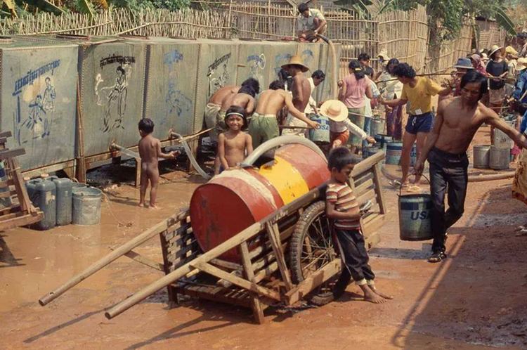 Khao-I-Dang Khao I Dang Refugee camp in the late 1970s1991 Templenews