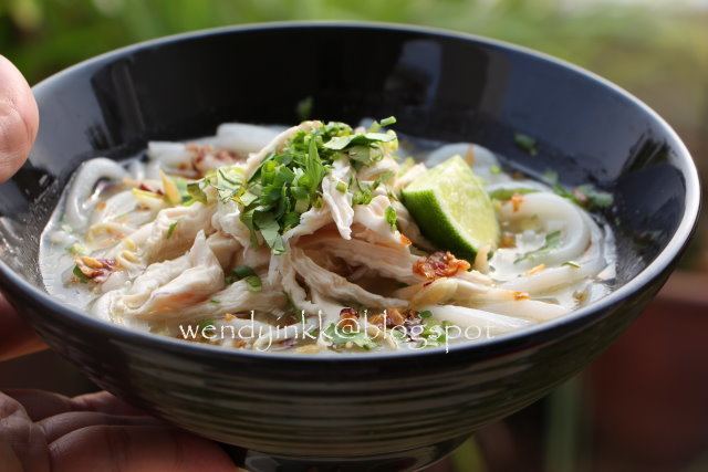 Khao piak sen Table for 2 or more Khao Piak Sen Lao Tapioca Noodles in