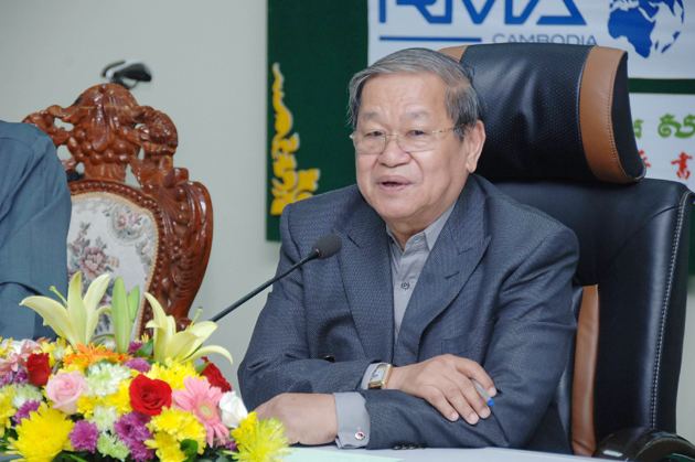 Khieu Kanharith HE Khieu Kanharith Chairs a Press Conference on Phnom