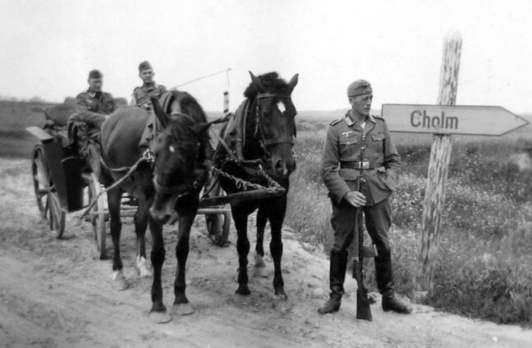 Kholm Pocket German soldiers approach the Russian village of Kholm The Kholm