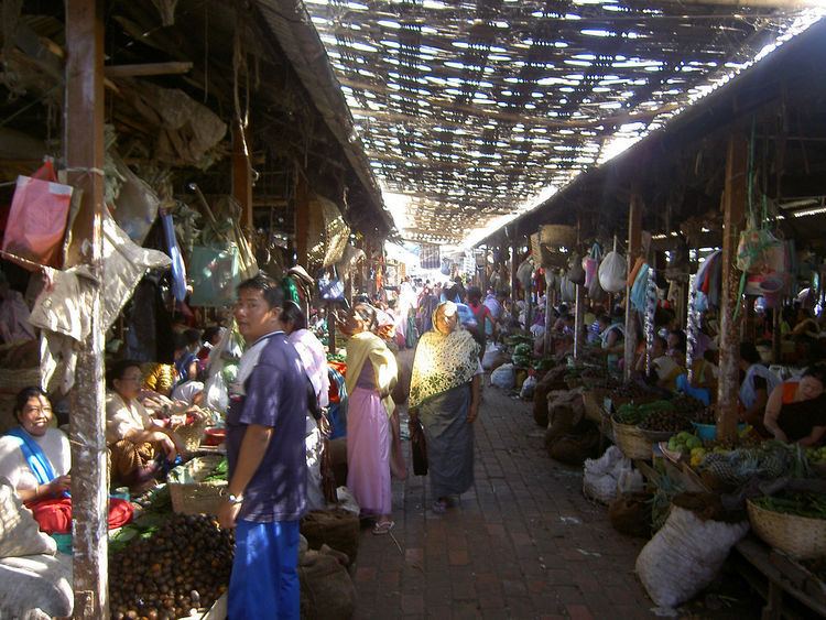 Khwairamband Bazar