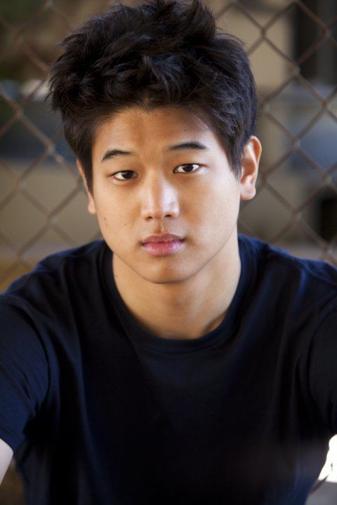 Ki Hong Lee DAILY KI HONG LEE