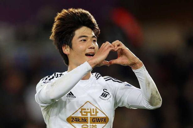 Ki Sung-yueng Ki SungYueng loving life back at Swansea after snubbing
