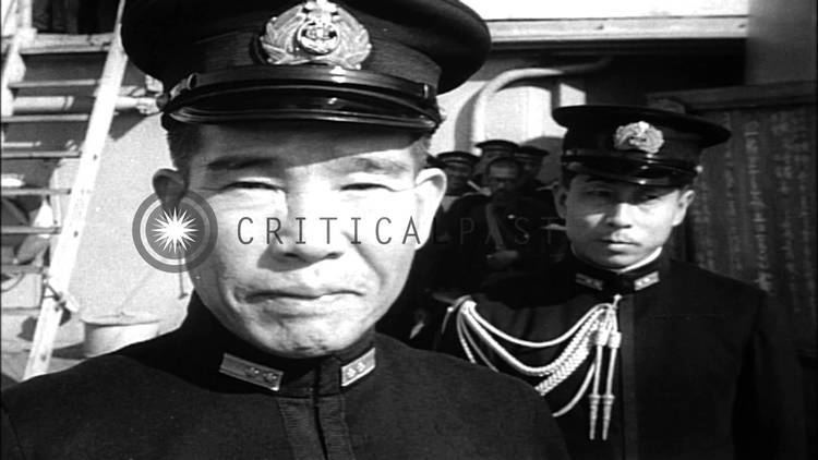 Kiichi Hasegawa Chinese troops feed civilians and Admiral Kiichi Hasegawa aboard a