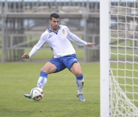 Kilian Grant Kilian Grant llega a la SD Huesca para fortalecer al Almudvar
