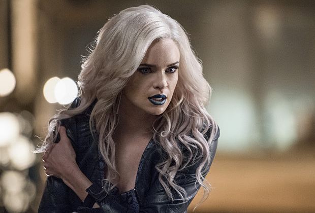 Killer Frost The Flash39 Season 2 Preview Danielle Panabaker on Earth Two39s