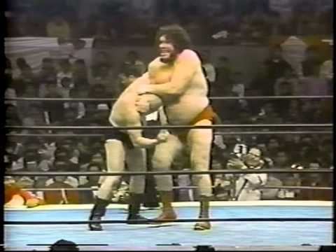 Killer Khan ANDRE THE GIANT VS KILLER KHAN NJPW MARCH 19 1982 YouTube