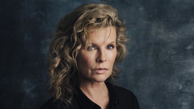 Kim Basinger Kim Basinger made the time for lowbudget 3911th Hour39 LA