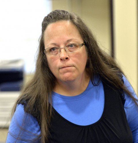 Kim Davis (county clerk) Meet Kim Davis clerk refusing to give marriage licenses