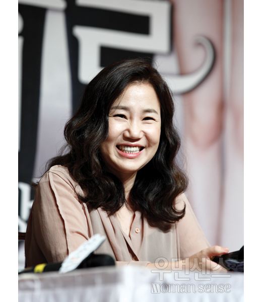 Kim Eun-sook servicejpg
