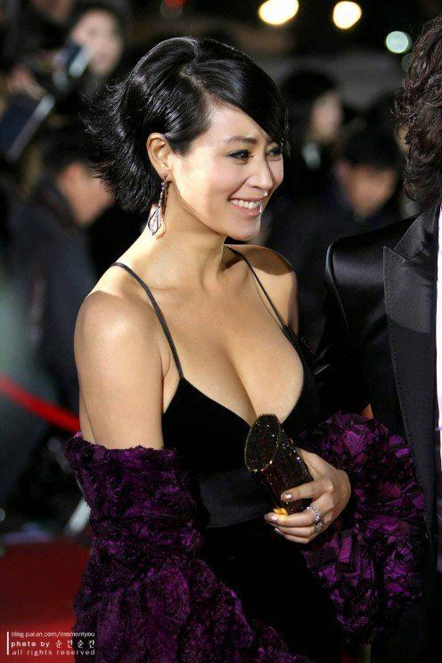 Kim Hye soo (South Korean Actress) ~ Bio Wiki, Photos