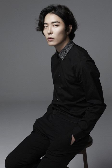 Kim Jae-wook Actor Kim Jae Wook Signs with the Same Agency as Song