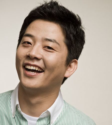 Kim Joon-ho (comedian) Comedian receives threatening text messages