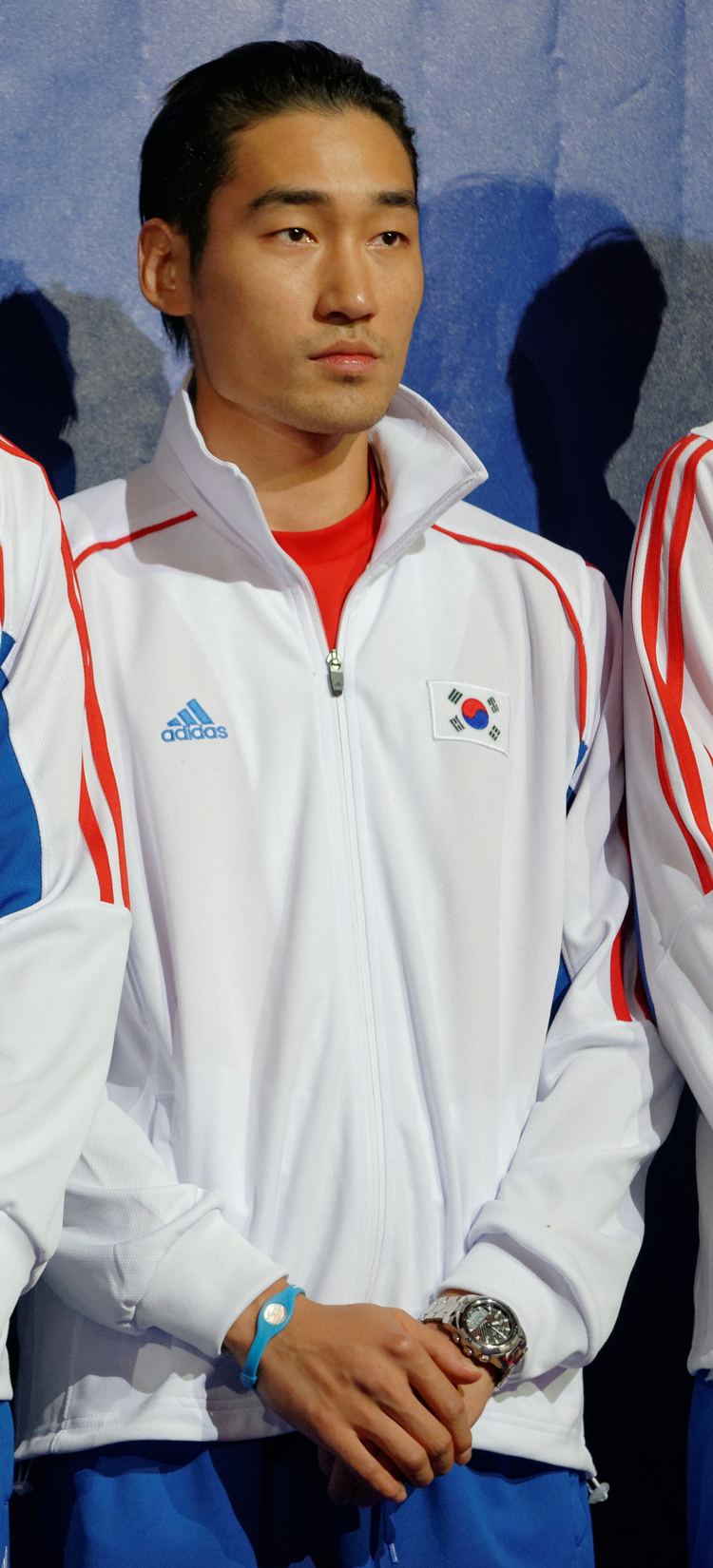 Kim Jung-hwan (fencer) httpsuploadwikimediaorgwikipediacommons44