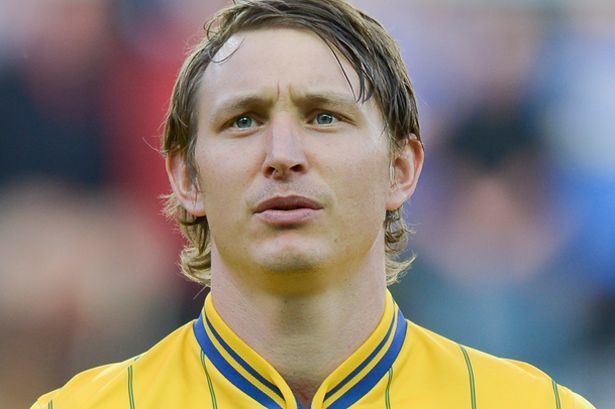 Kim Källström Who is Arsenal new boy Kim Kallstrom Can the Sweden midfielder help