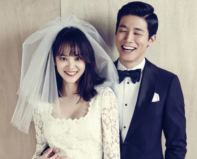 Kim Mu-yeol Kim Moo Yeol and Yoon Seung Ah Become Husband and Wife