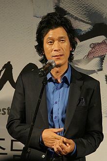 Kim Roi-ha httpsuploadwikimediaorgwikipediacommonsthu