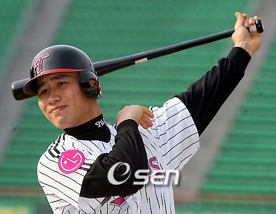 Kim Sang-hyeon (baseball) imgnewsnavercomimage1092007031020070310081